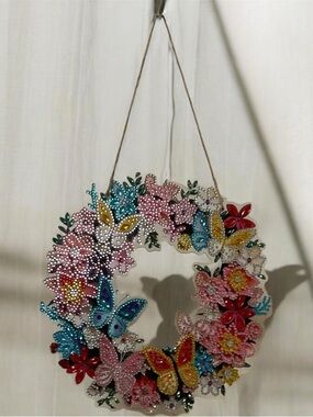 Diamond Art Butterfly & Floral Wreath - Sealed